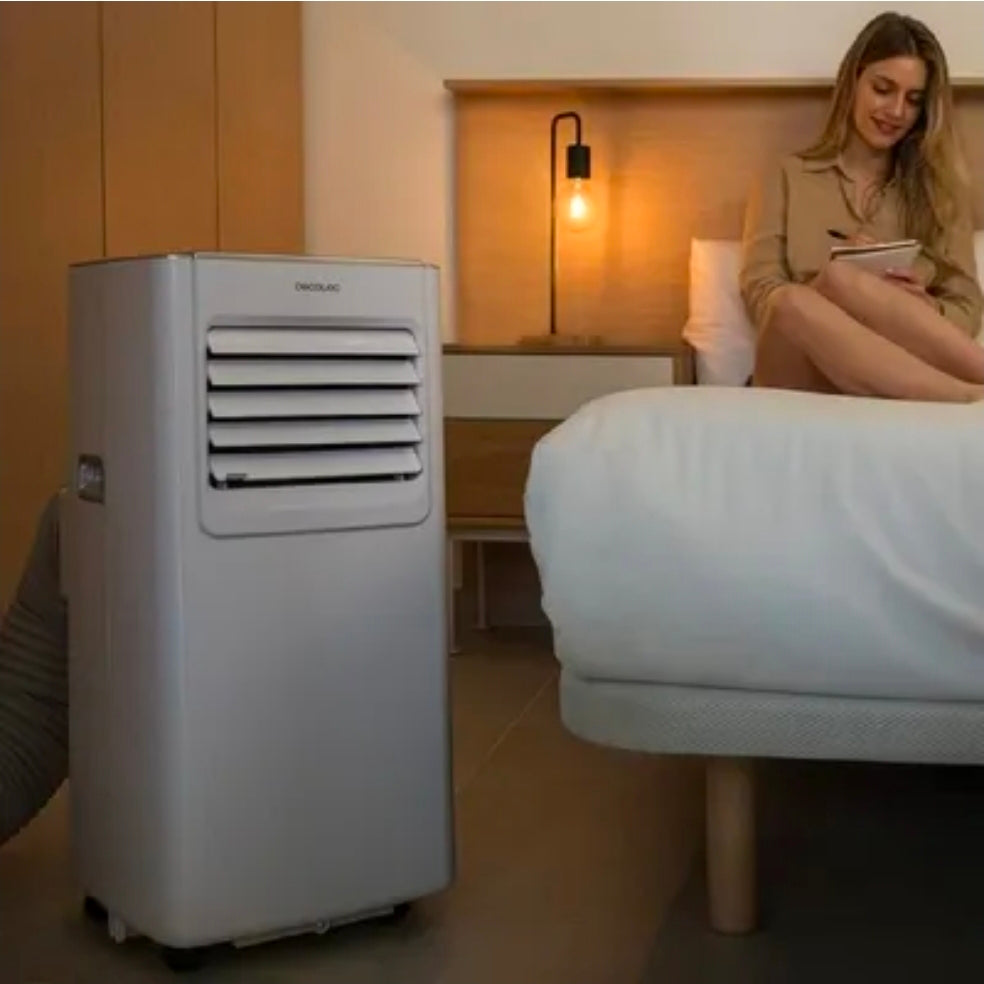 Cecotec Climatiseur Portable avec Télécommande ForceClima 7100 Soundless, 7000 BTU, Écran LED.